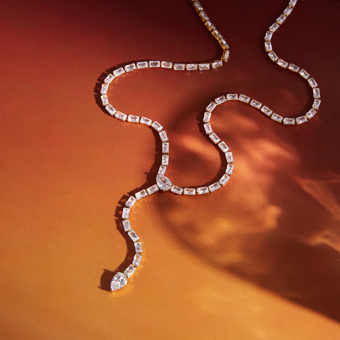 Eclat Gemstones Necklace