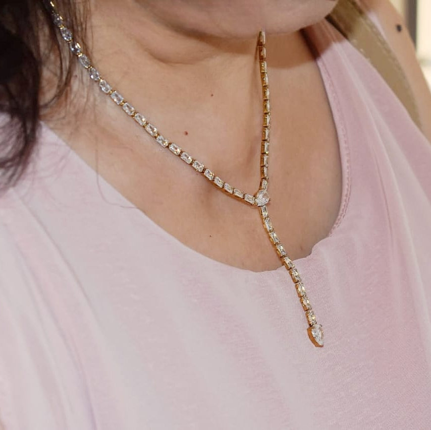 Eclat Gemstones Necklace